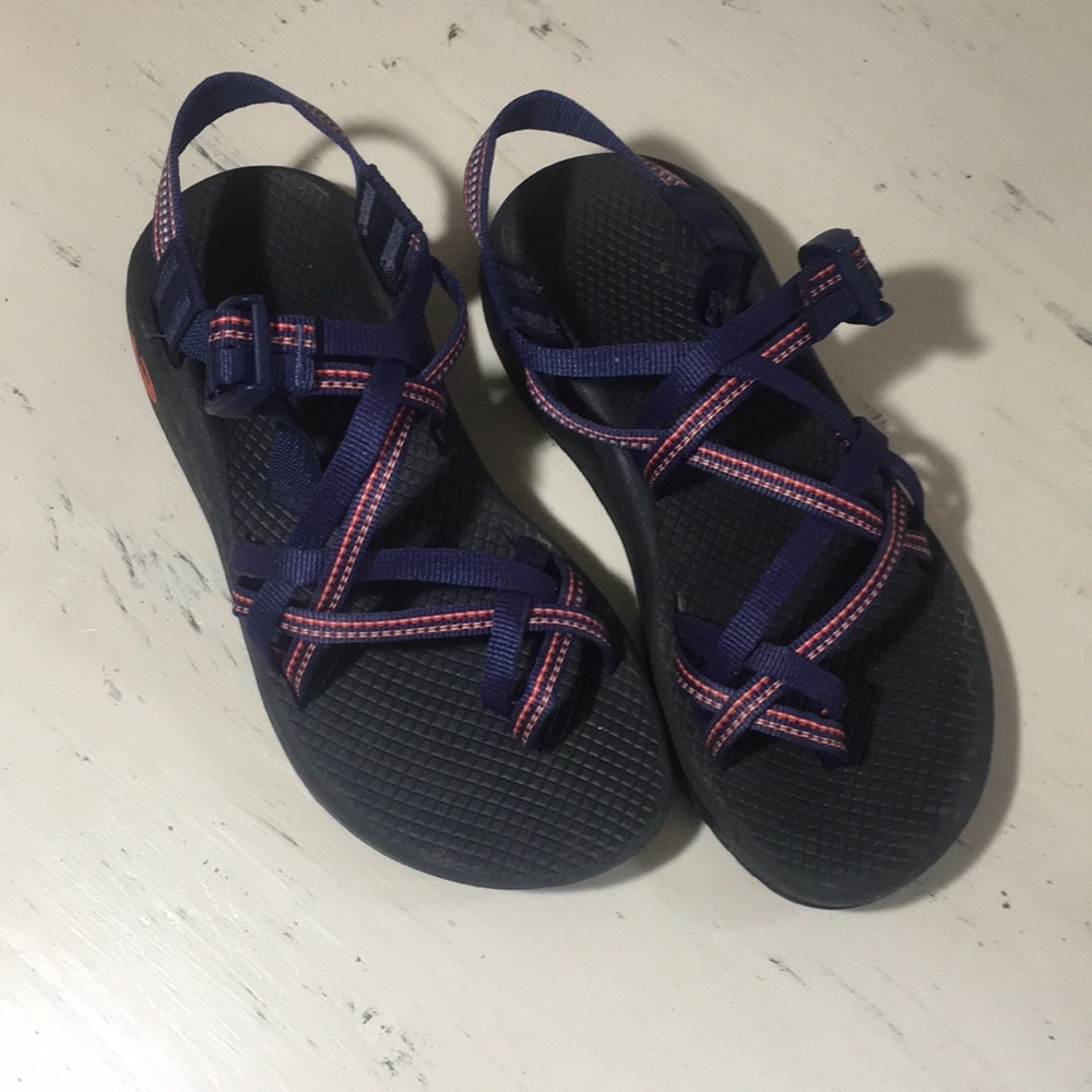 Chaco Sandals in Navy and Orange (size 7)